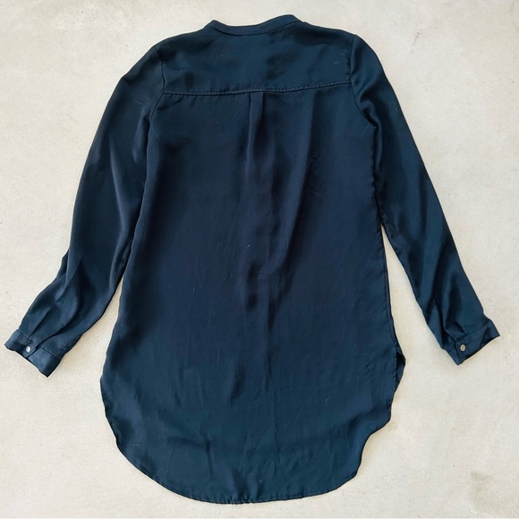 Mossimo blouse - Picture 2 of 5